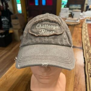 Outback Red Distressed Gray/Beige Cap